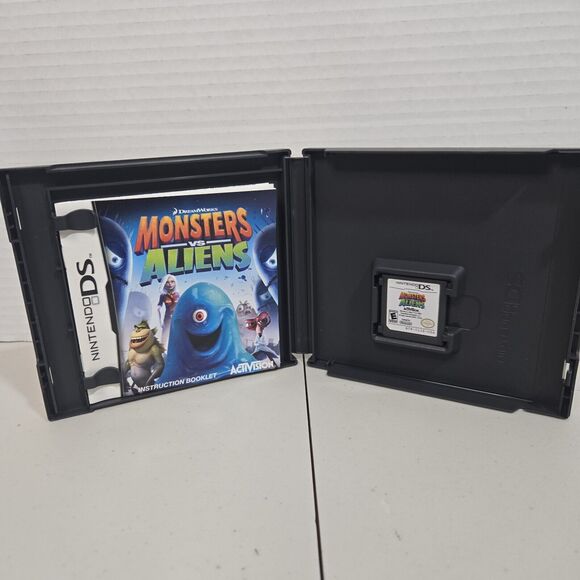 Monsters vs. Aliens (Nintendo DS, 2009) Tested And Working CIB - Picture 3 of 4
